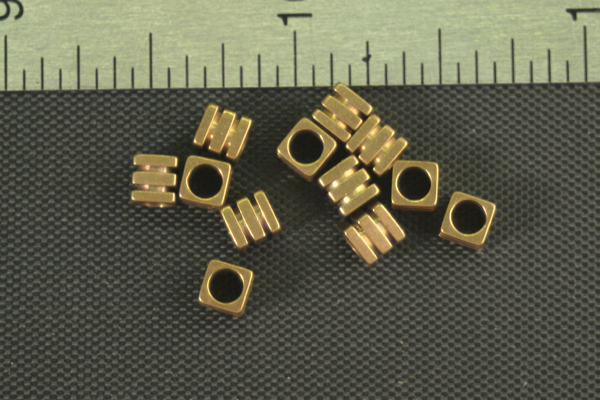 12pc SOLID RAW BRASS 4mm SQUARE CUBED RIBBED BEADS LOT DB1-12
